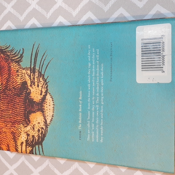 The Bedside Book of Beasts Hardcover with sleeve by Graeme Gibson - Picture 2 of 4
